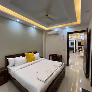 Apartment Lime Tree Two Bhk Service Golf Course Road